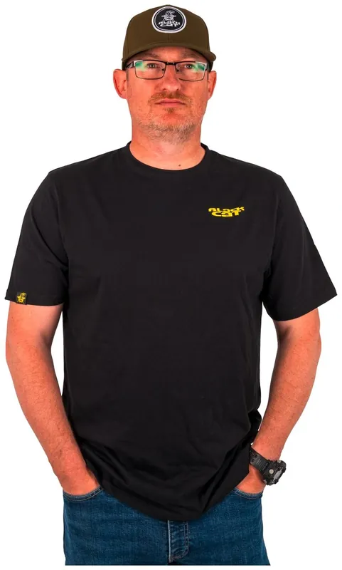 Extra sleva - Tričko Black Cat Chase Dreams Black Tee