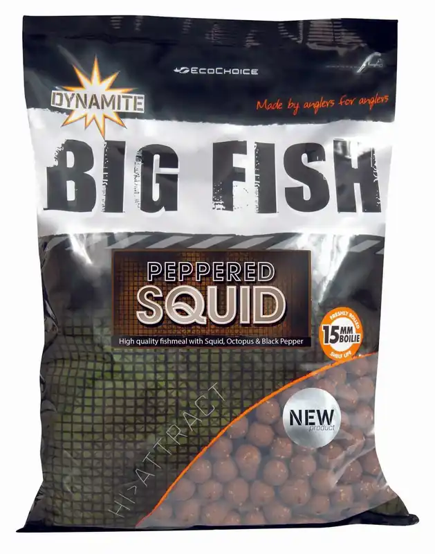 Omezené zásoby | Boilies Dynamite Baits Peppered Squid 20mm 5kg
